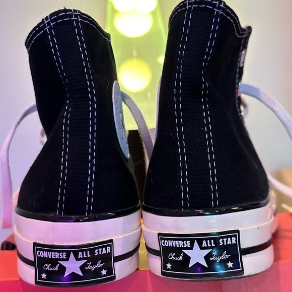 Converse Chuck 70 Black High Top
7.0 women/5.0 men - Picture 2 of 8